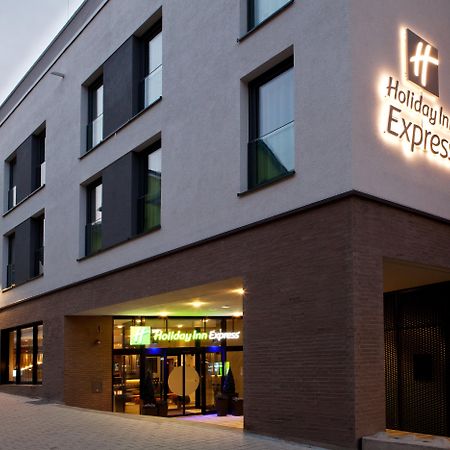 Holiday Inn Express - Goeppingen, An Ihg Hotel Exterior photo